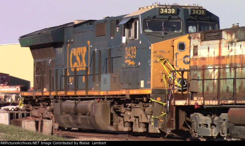 CSX 3439